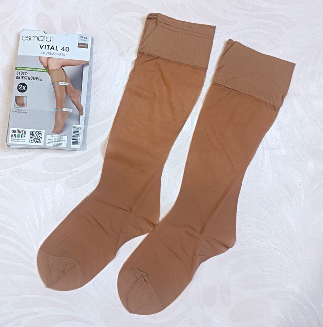 پک 2 عددی جوراب زنانه den 40 برند اسمارا رنگ makeup 